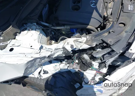 2020 Mazda Cx-5 Touring z USA, uszkodzony, nr VIN JM3KFACM7L1847812